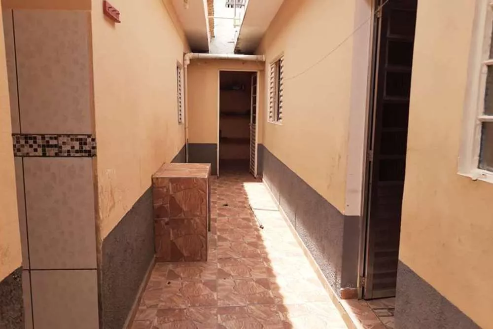 Casa à venda com 4 quartos, 160m² - Foto 4