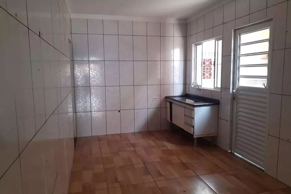 Casa à venda com 4 quartos, 160m² - Foto 6