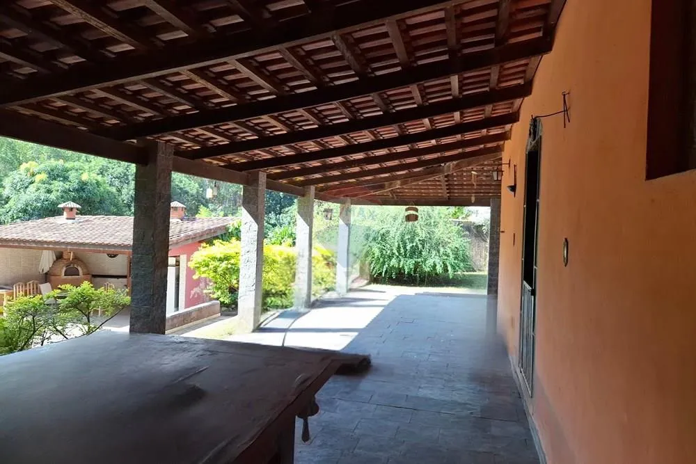 Sítio, 4 quartos, 2800 m² - Foto 2