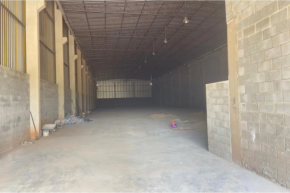 Depósito-Galpão, 1600 m² - Foto 2