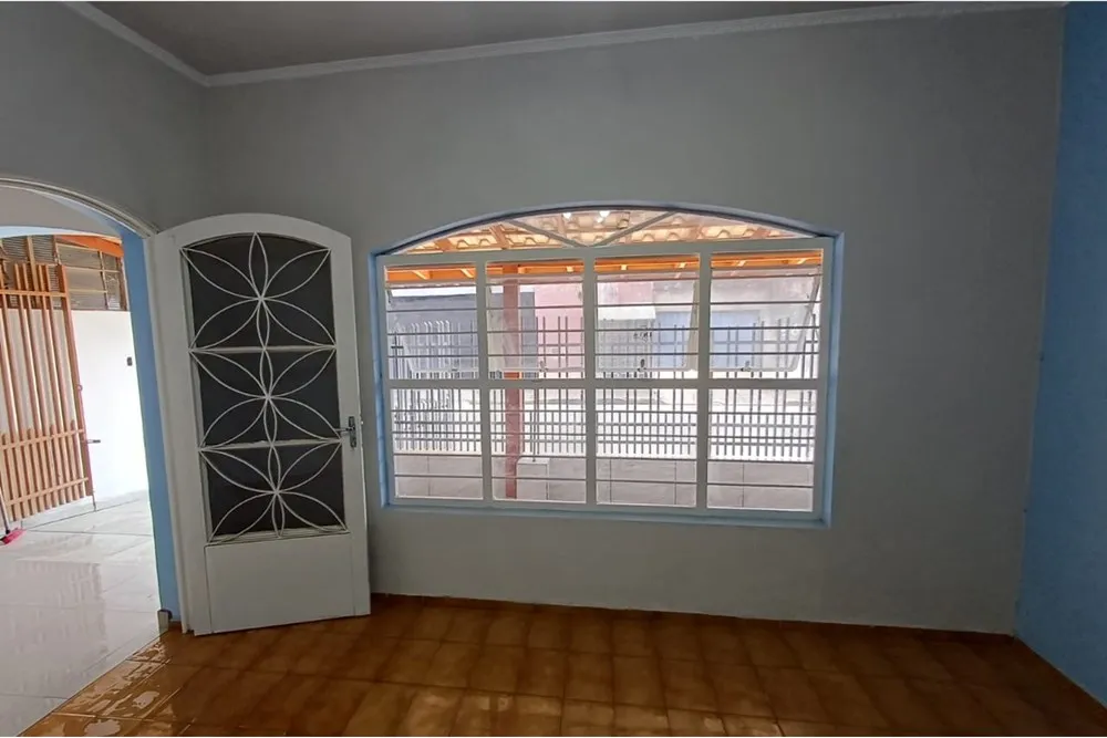 Casa, 3 quartos, 180 m² - Foto 1