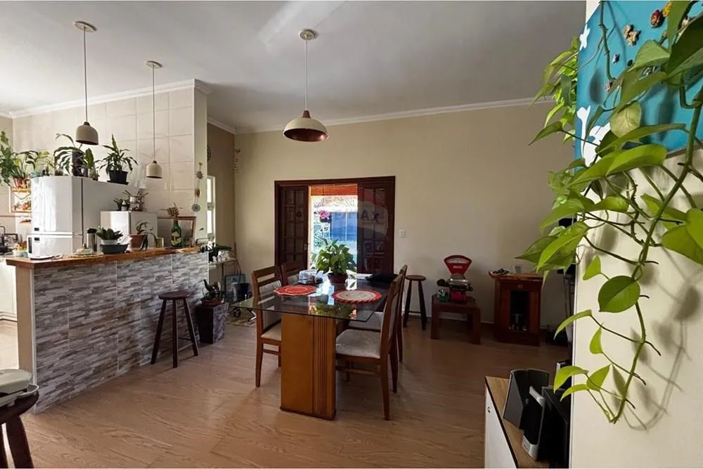 Chácara, 2 quartos, 2100 m² - Foto 1