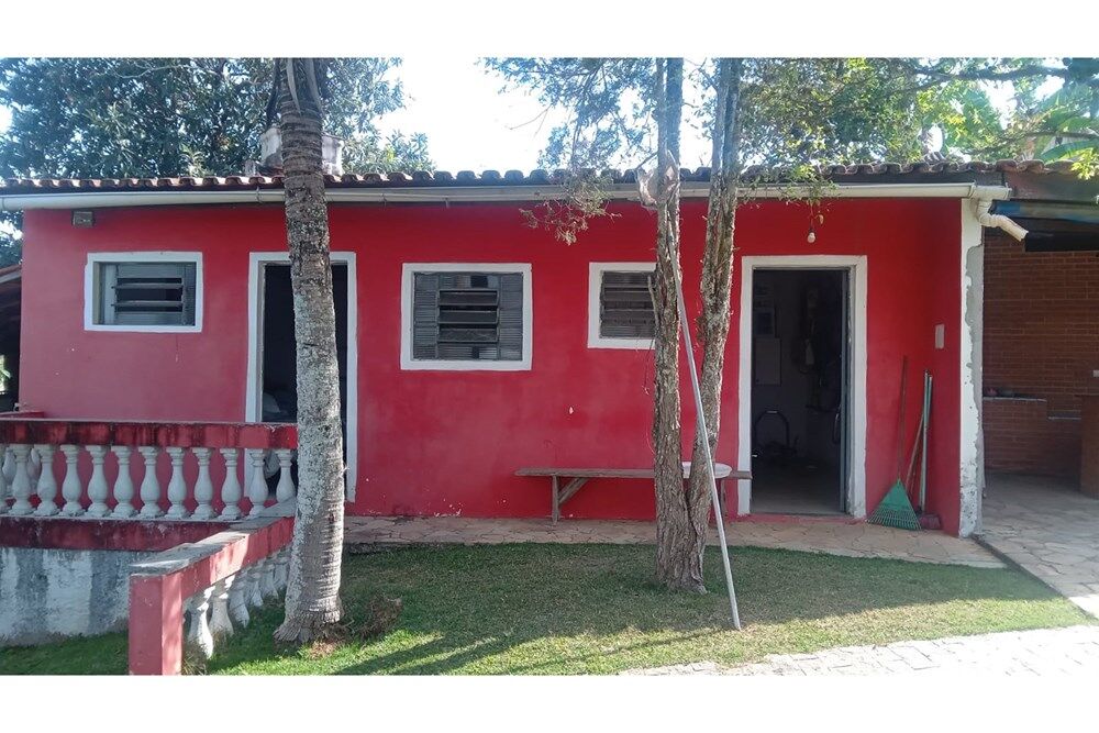 Chácara à venda com 4 quartos, 273m² - Foto 9