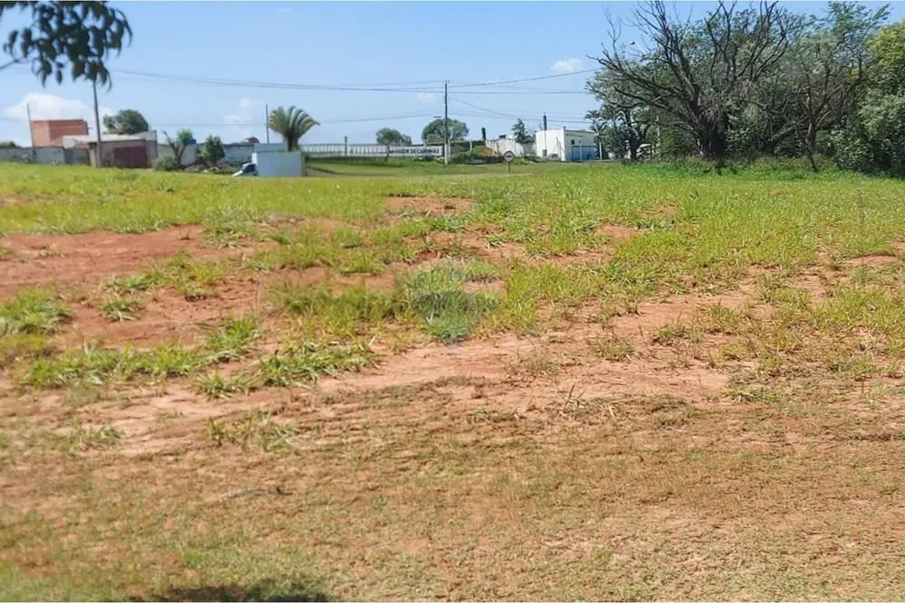 Loteamento e Condomínio, 250 m² - Foto 1