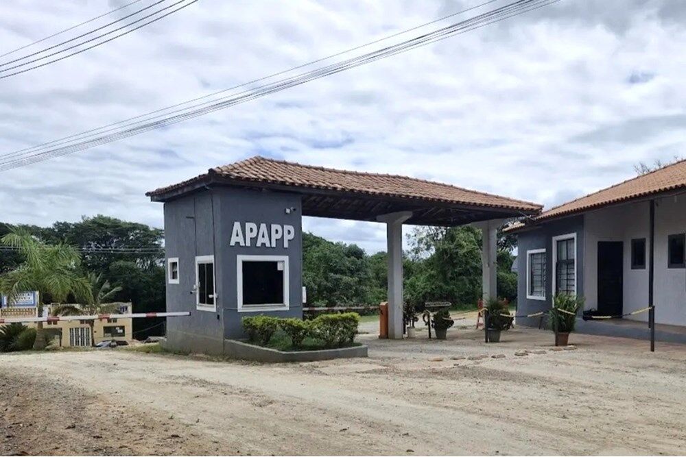 Chácara à venda com 2 quartos, 145m² - Foto 28