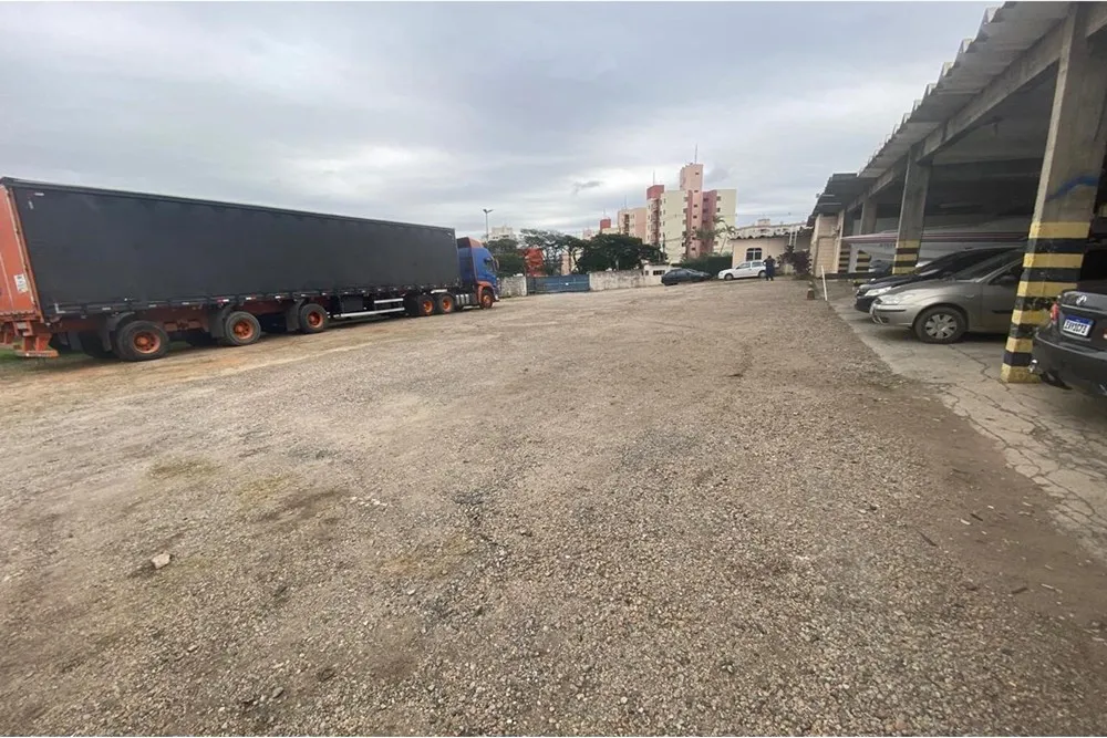 Loja-Salão, 211 m² - Foto 1