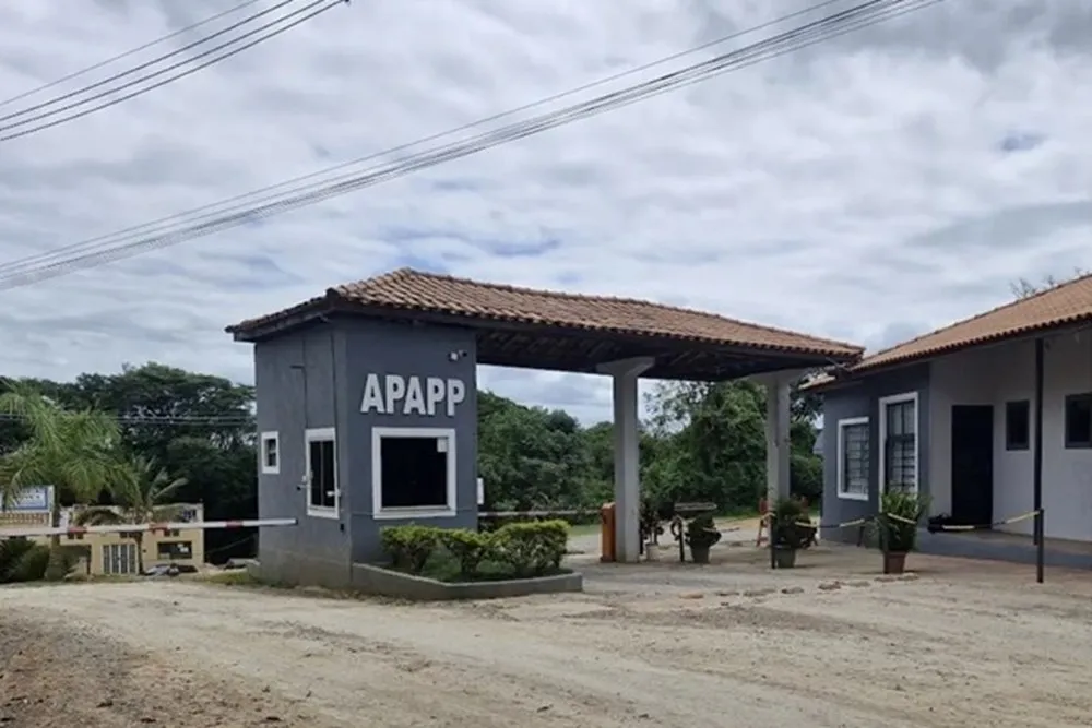 Terreno, 1300 m² - Foto 2