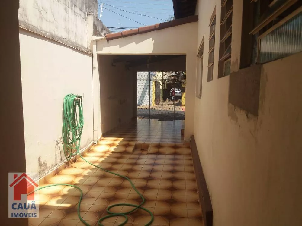 Casa à venda com 3 quartos, 504M2 - Foto 1