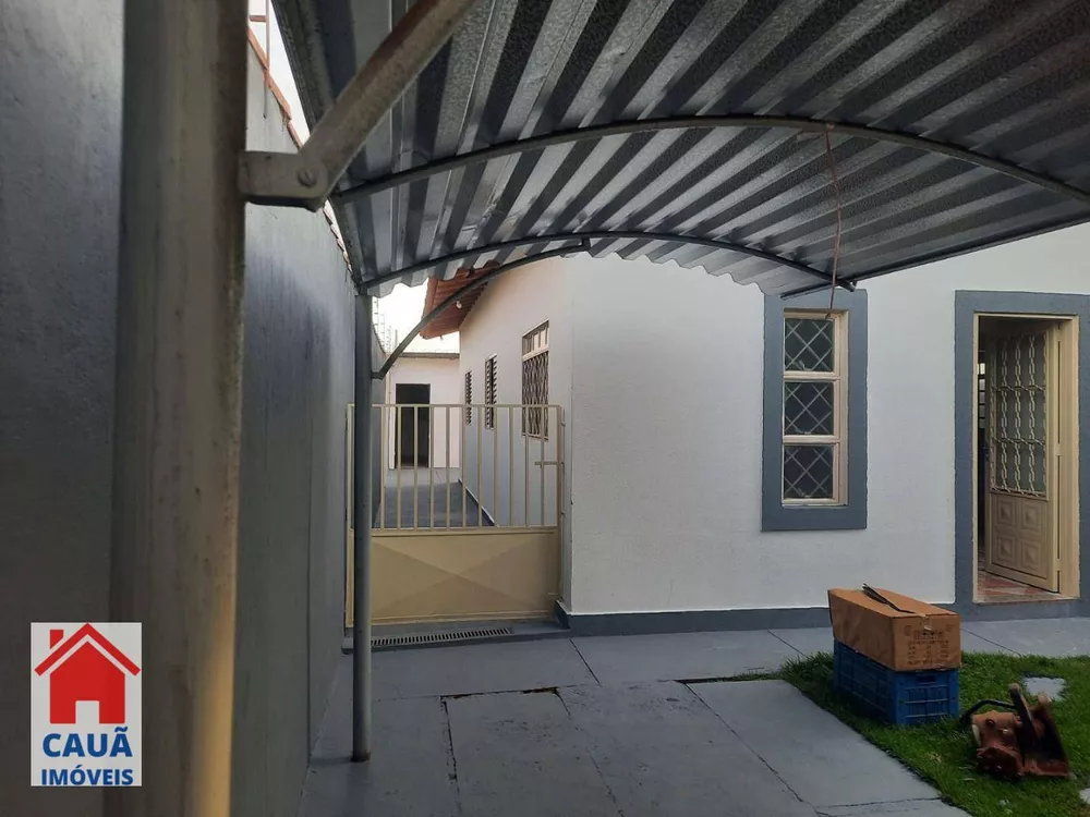 Casa de Condomínio à venda com 3 quartos, 142m² - Foto 2