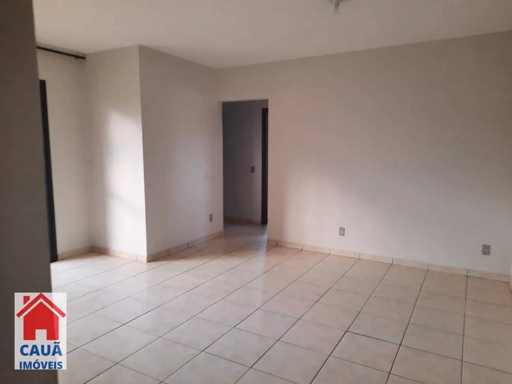 Apartamento à venda com 3 quartos, 84m² - Foto 3