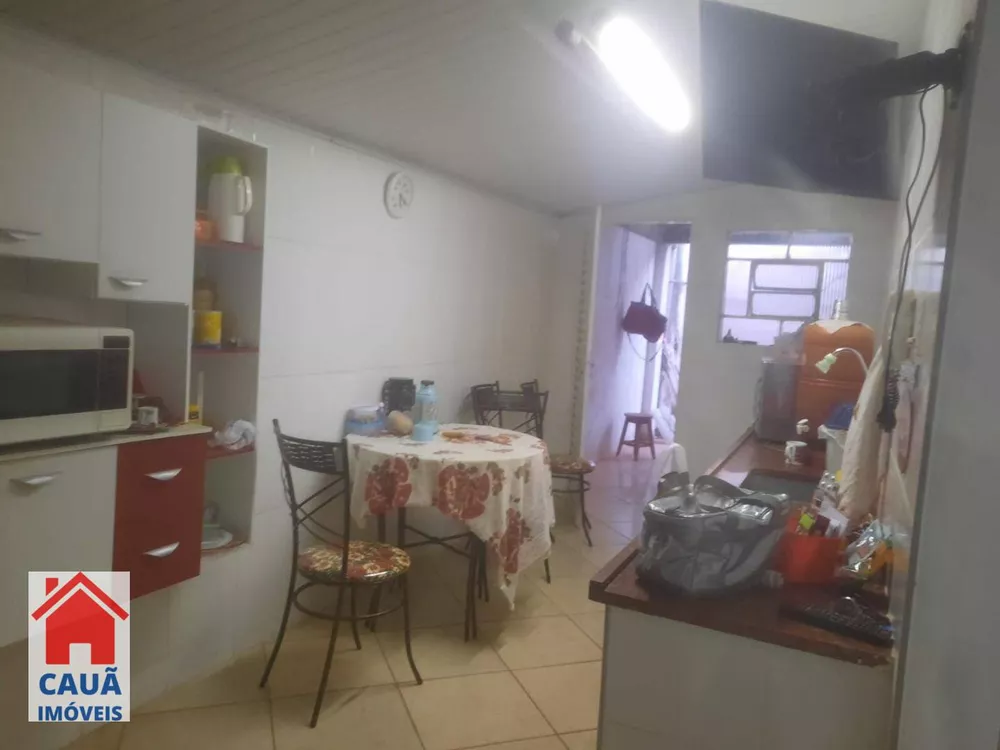 Casa à venda com 3 quartos, 130m² - Foto 3