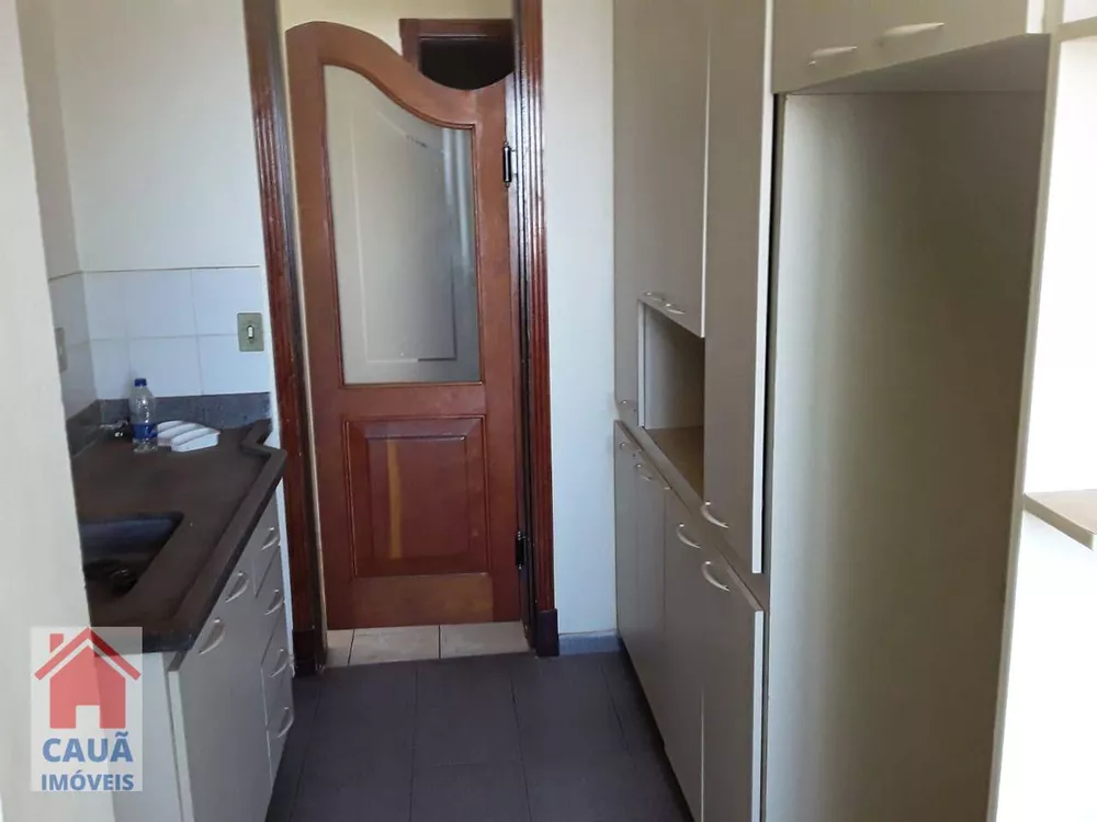 Apartamento à venda com 3 quartos, 76m² - Foto 3