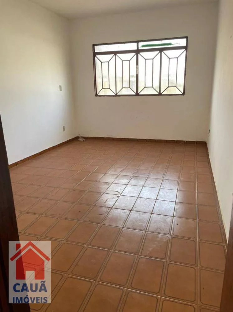 Apartamento para alugar com 3 quartos, 130m² - Foto 2