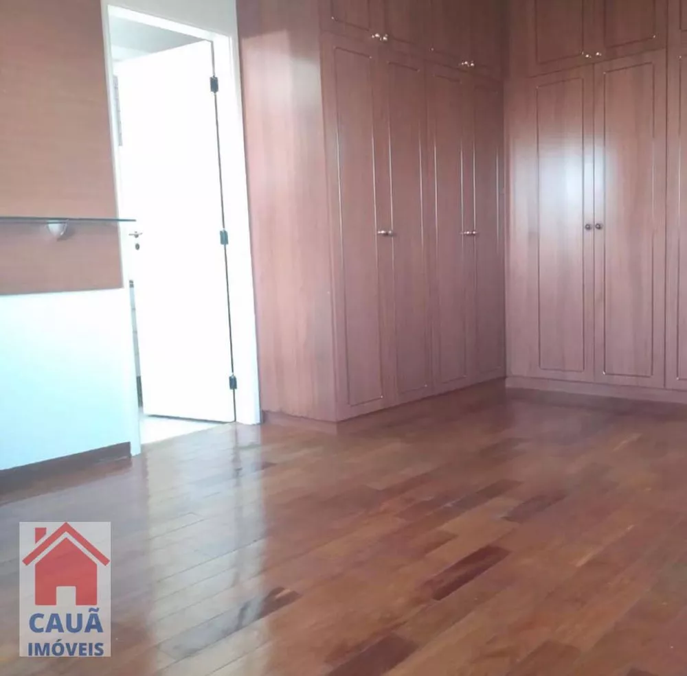 Apartamento à venda com 4 quartos, 212m² - Foto 5