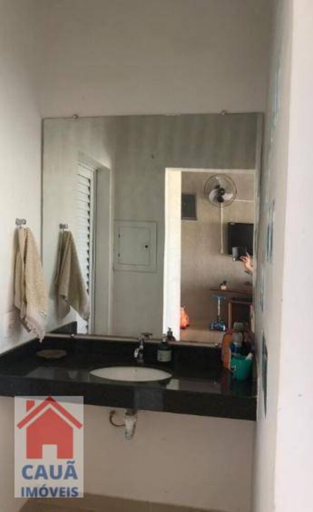 Casa à venda com 3 quartos, 282m² - Foto 3