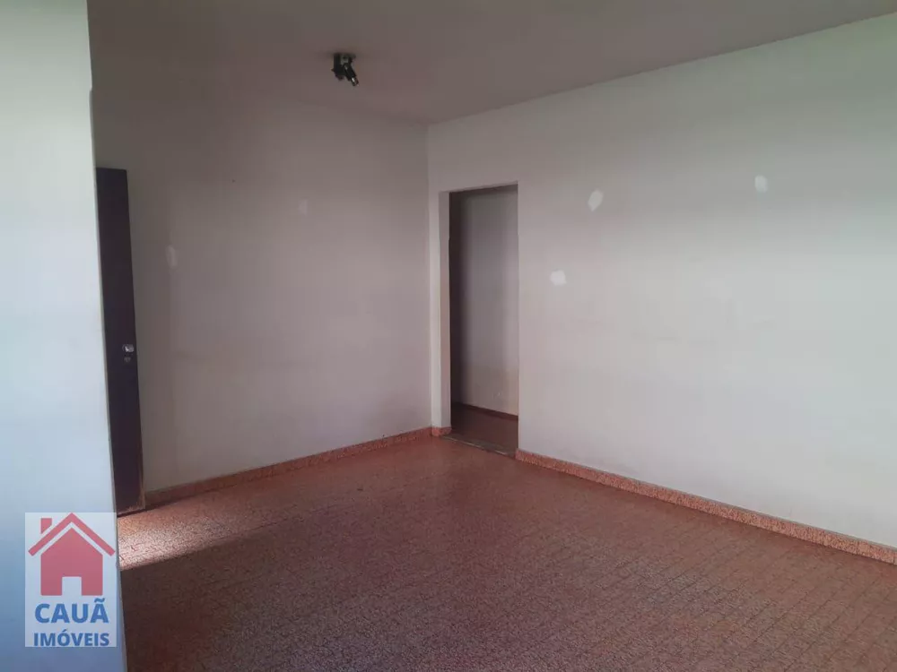 Casa à venda com 4 quartos, 150m² - Foto 1