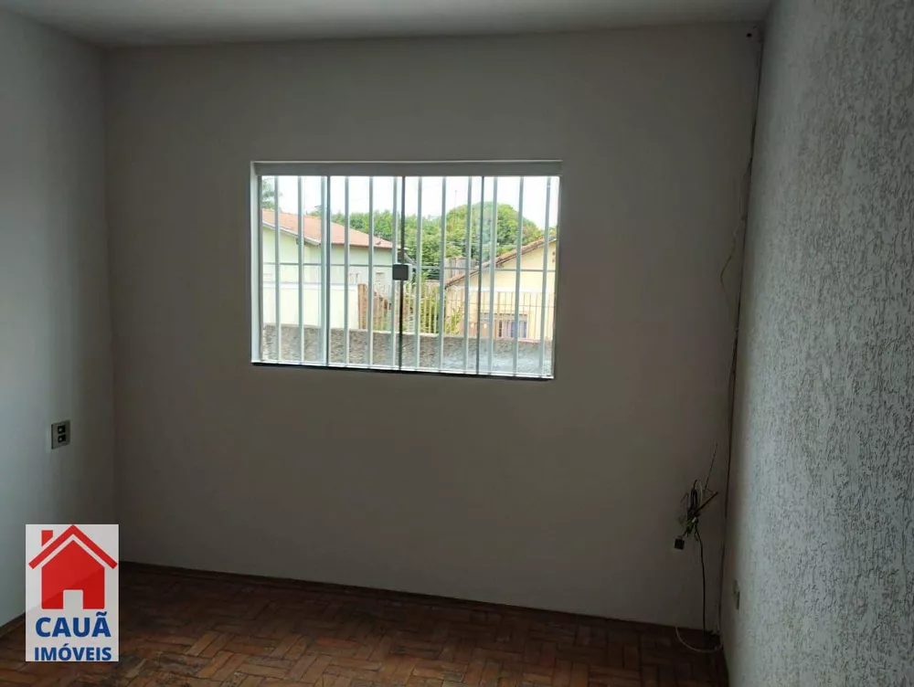 Casa à venda com 3 quartos, 140m² - Foto 2