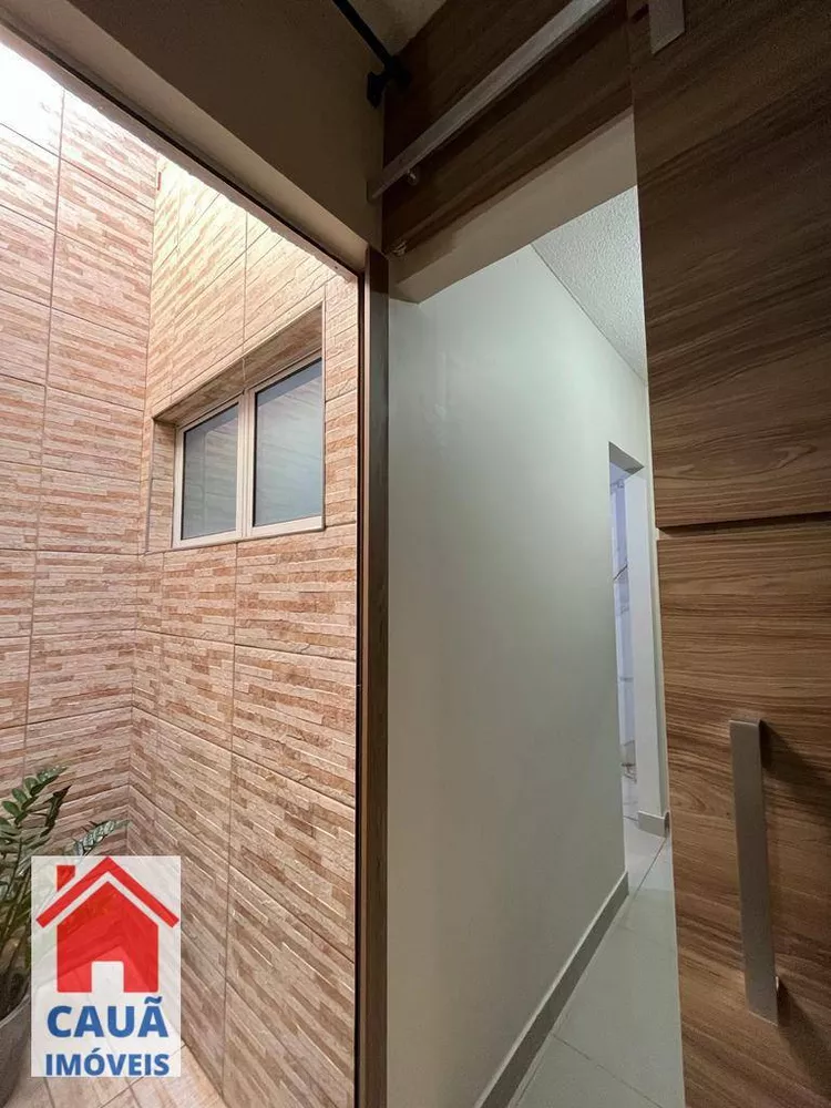 Casa à venda com 3 quartos, 122m² - Foto 8