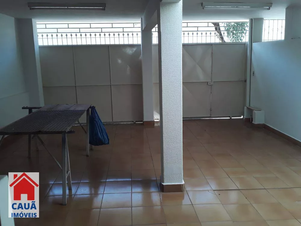 Casa para alugar com 3 quartos, 200M2 - Foto 2