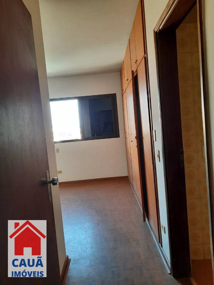 Apartamento à venda com 4 quartos, 245m² - Foto 4