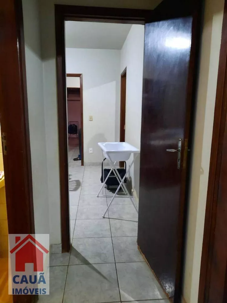 Casa à venda com 3 quartos, 102m² - Foto 11