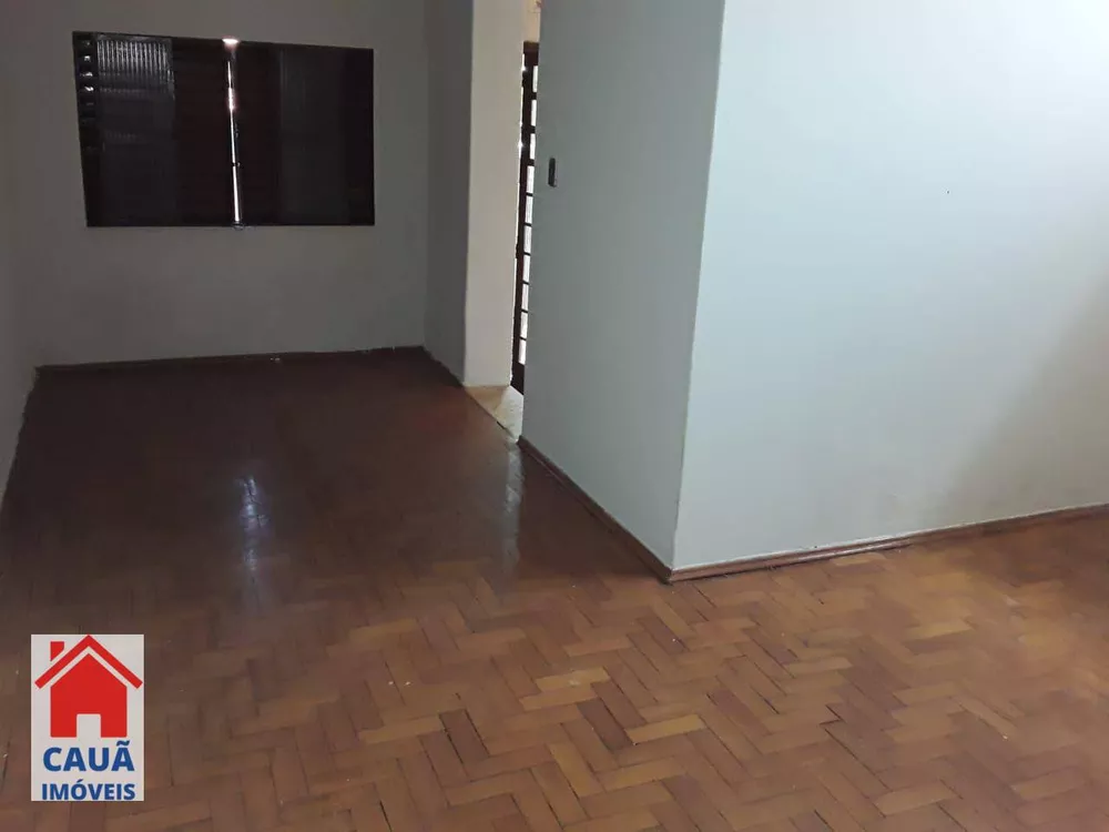 Casa à venda com 3 quartos, 153m² - Foto 1