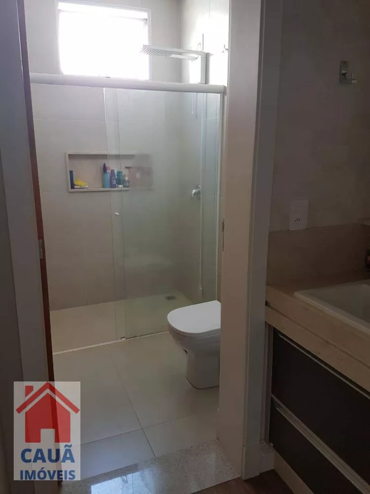 Sobrado à venda com 4 quartos, 340m² - Foto 2