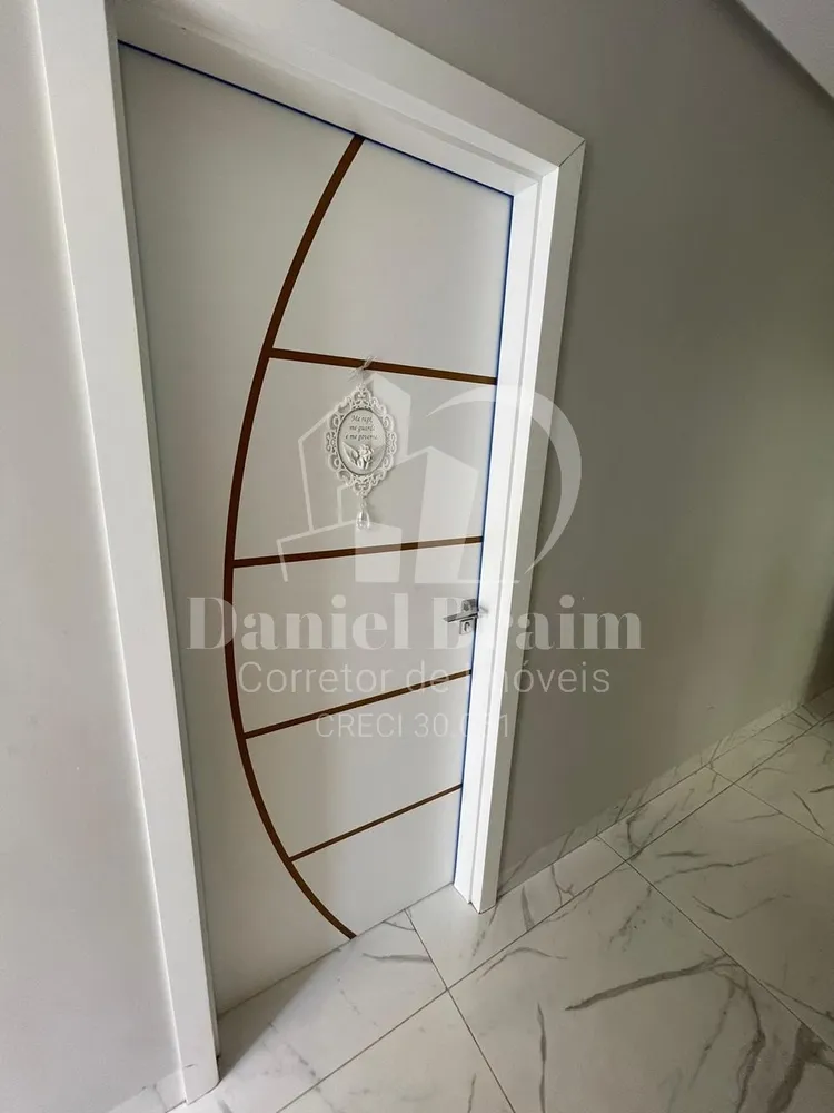 Casa, 3 quartos, 198 m² - Foto 4