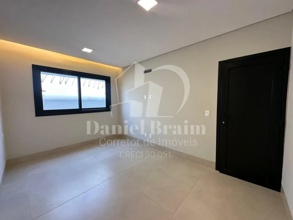 Casa, 4 quartos, 266 m² - Foto 1