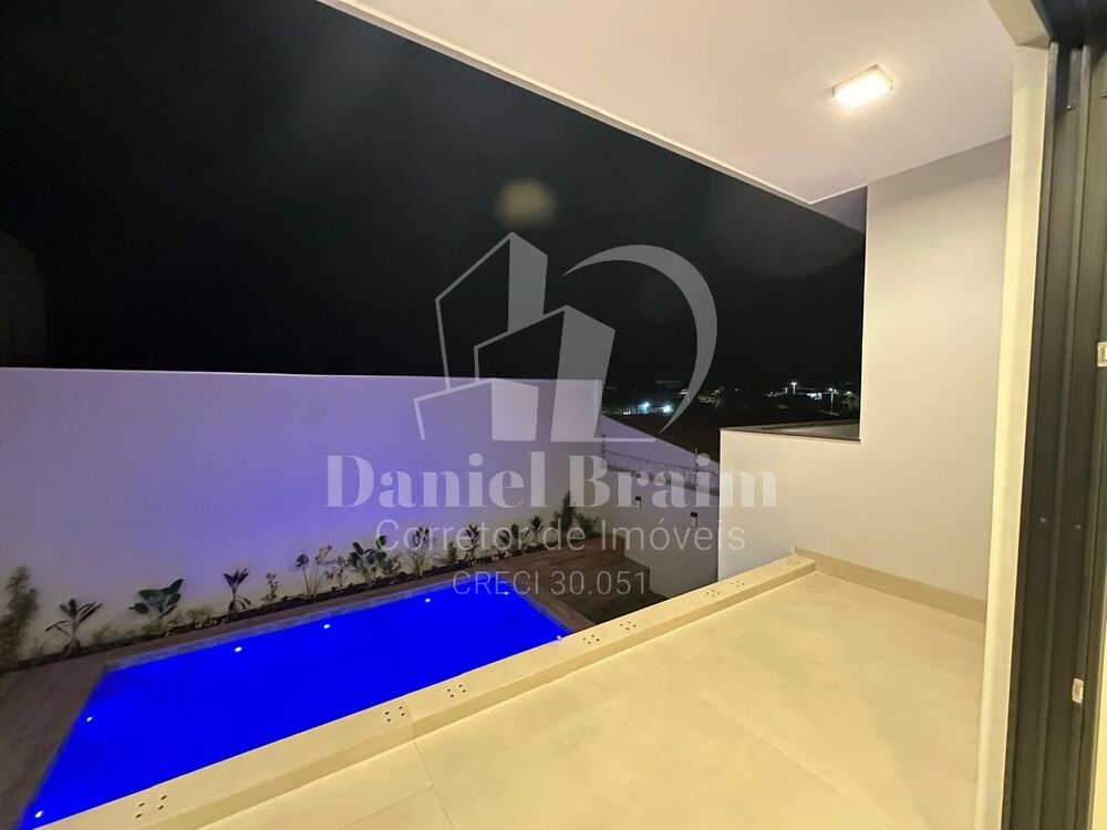 Casa, 4 quartos, 266 m² - Foto 1