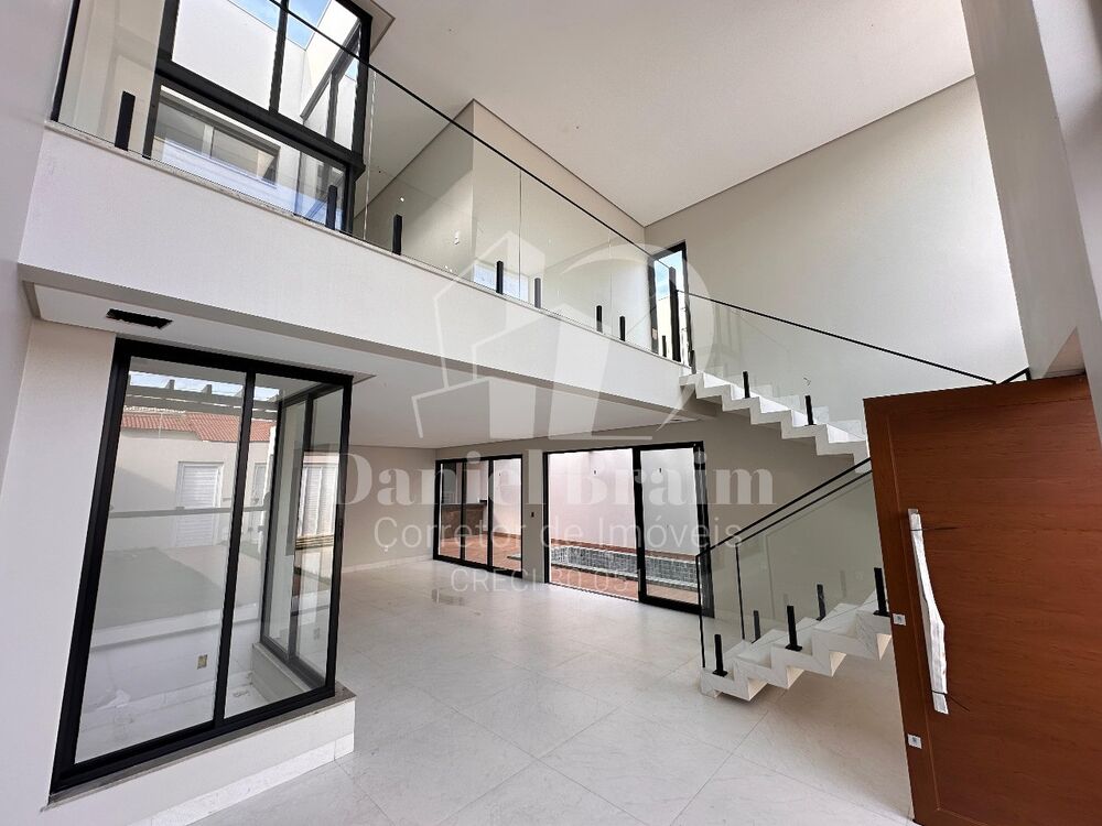 Casa, 4 quartos, 236 m² - Foto 1