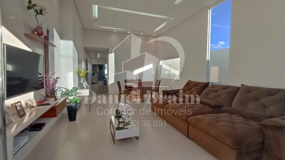 Casa, 3 quartos, 215 m² - Foto 4