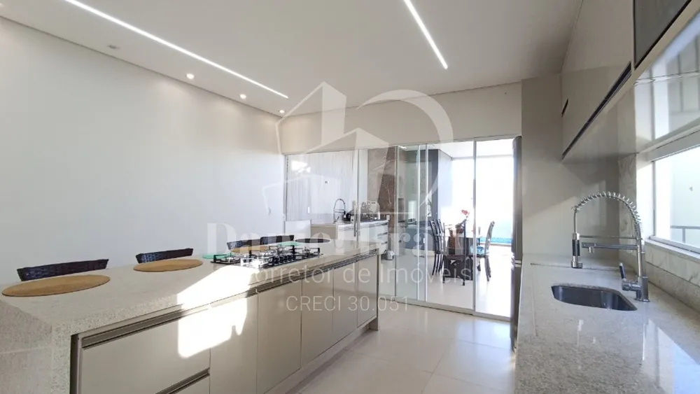Casa, 3 quartos, 215 m² - Foto 20