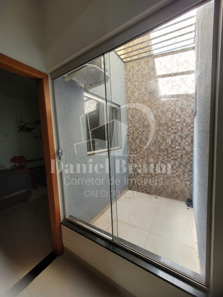 Casa, 3 quartos, 195 m² - Foto 2