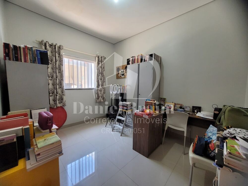 Casa, 3 quartos, 195 m² - Foto 3
