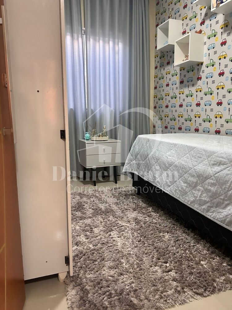 Casa, 5 quartos, 145 m² - Foto 4
