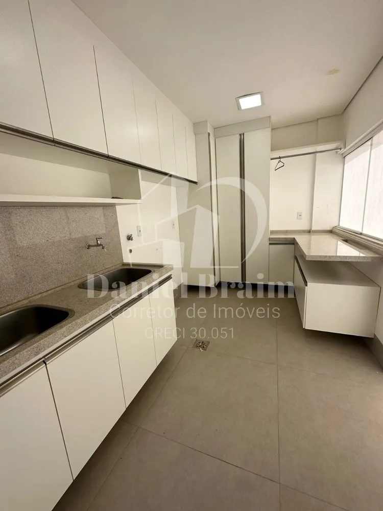 Casa, 4 quartos, 250 m² - Foto 13
