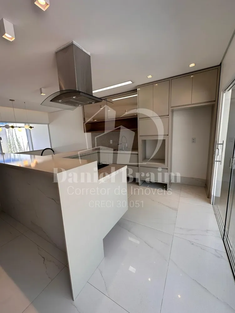 Casa, 4 quartos, 250 m² - Foto 10