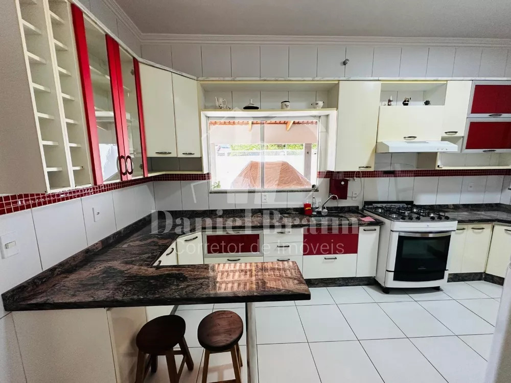 Casa, 3 quartos, 170 m² - Foto 3