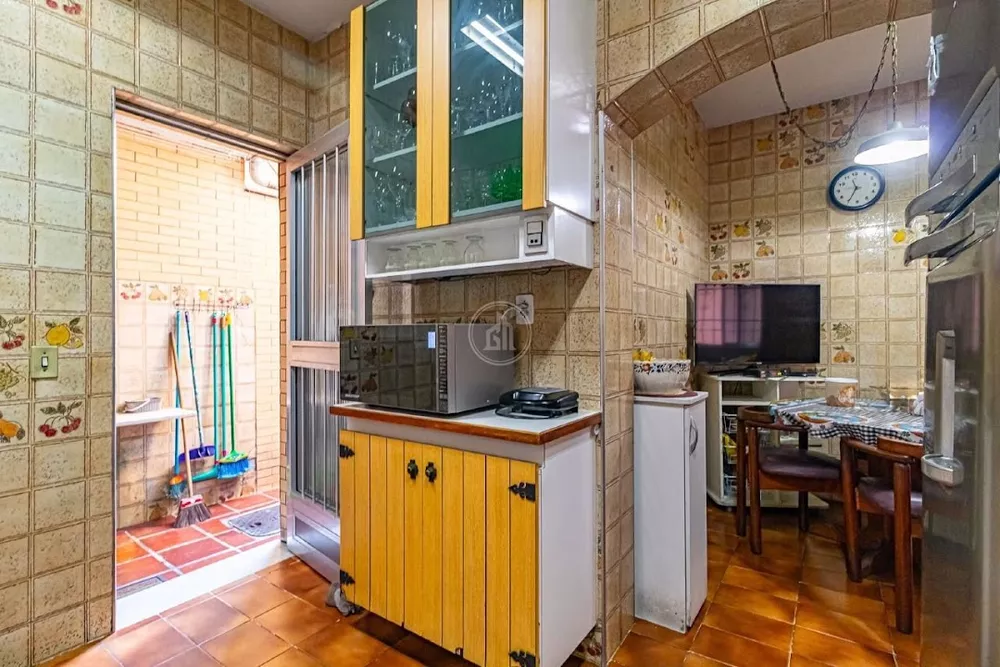 Casa, 6 quartos, 200 m² - Foto 8