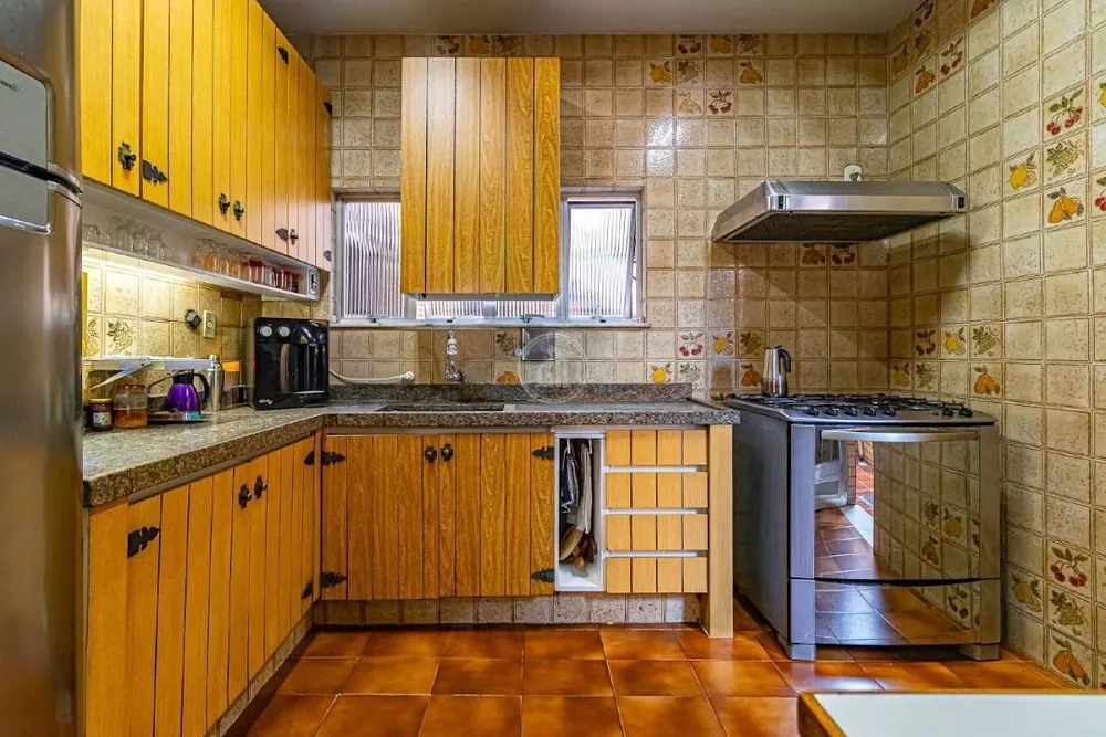 Casa, 6 quartos, 200 m² - Foto 6