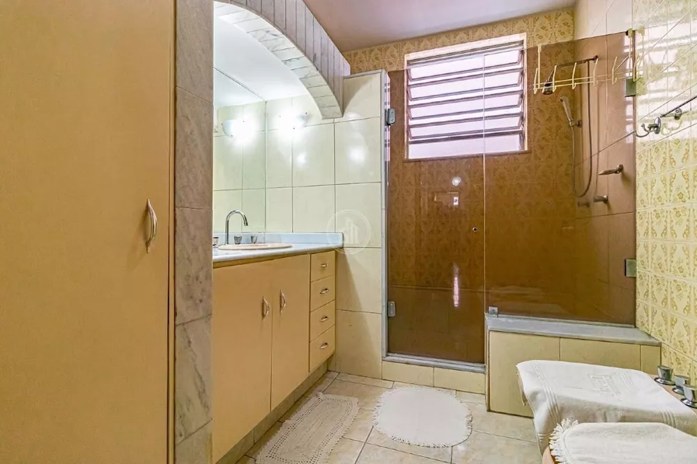 Casa, 6 quartos, 200 m² - Foto 2