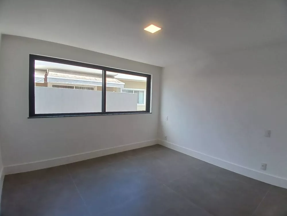 Casa, 4 quartos, 340 m² - Foto 13