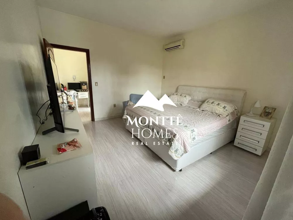 Casa, 4 quartos, 338 m² - Foto 4