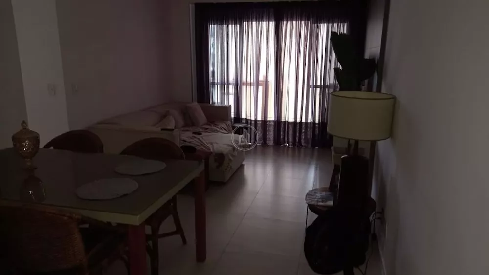 Apartamento à venda com 3 quartos, 95m² - Foto 3