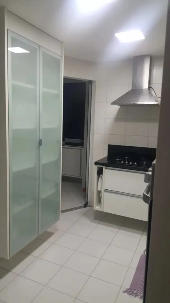 Apartamento, 3 quartos, 137 m² - Foto 2