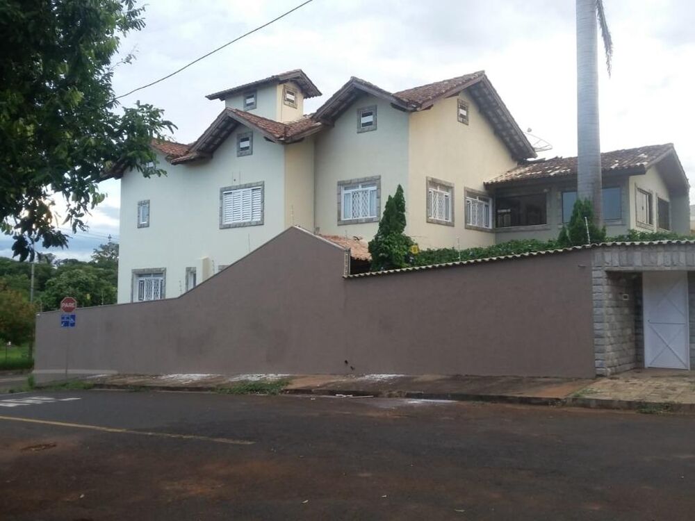 Casa à venda com 5 quartos, 554m² - Foto 3