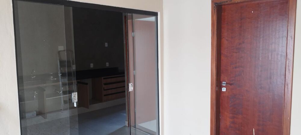 Casa, 5 quartos, 162 m² - Foto 1