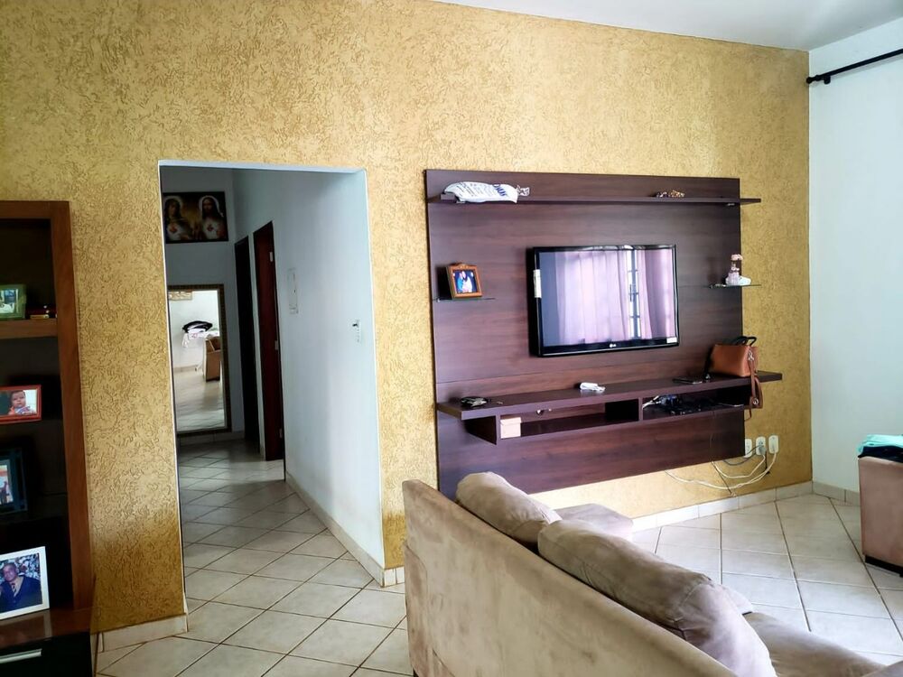 Casa, 3 quartos, 165 m² - Foto 2