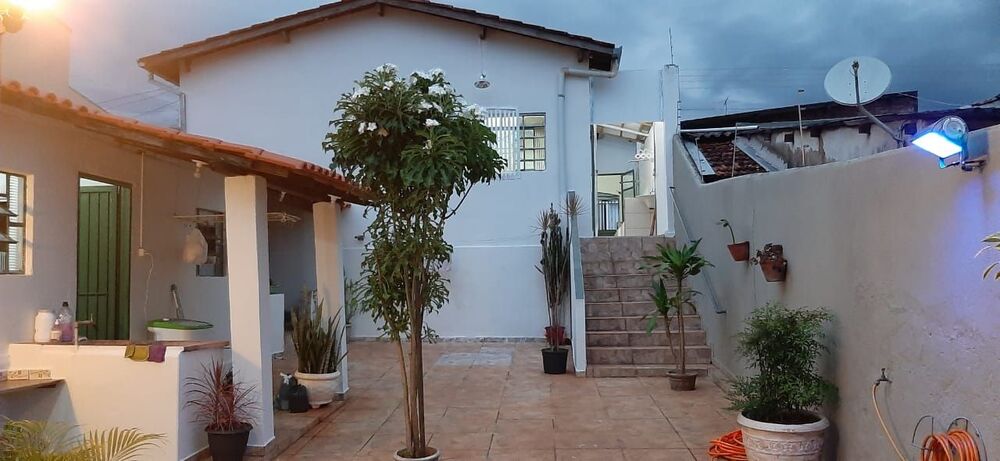 Casa, 3 quartos, 198 m² - Foto 2